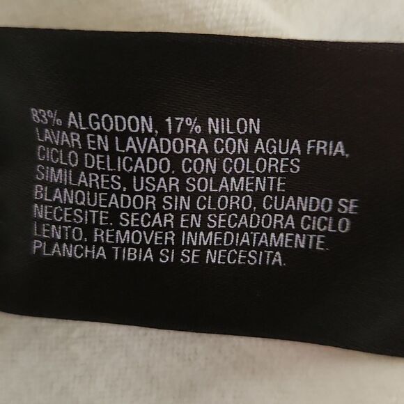 East 5th cream colorlong sleeve flower applique lightweight sweater wome… - Picture 5 of 6